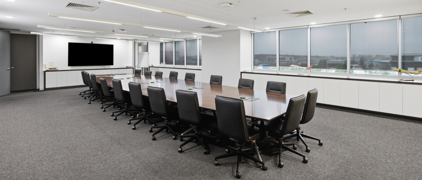 96-106 Link Road Office Web Images - 5